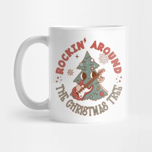 Rockin' Around the Christmas Tree © GraphicLoveShop Mug